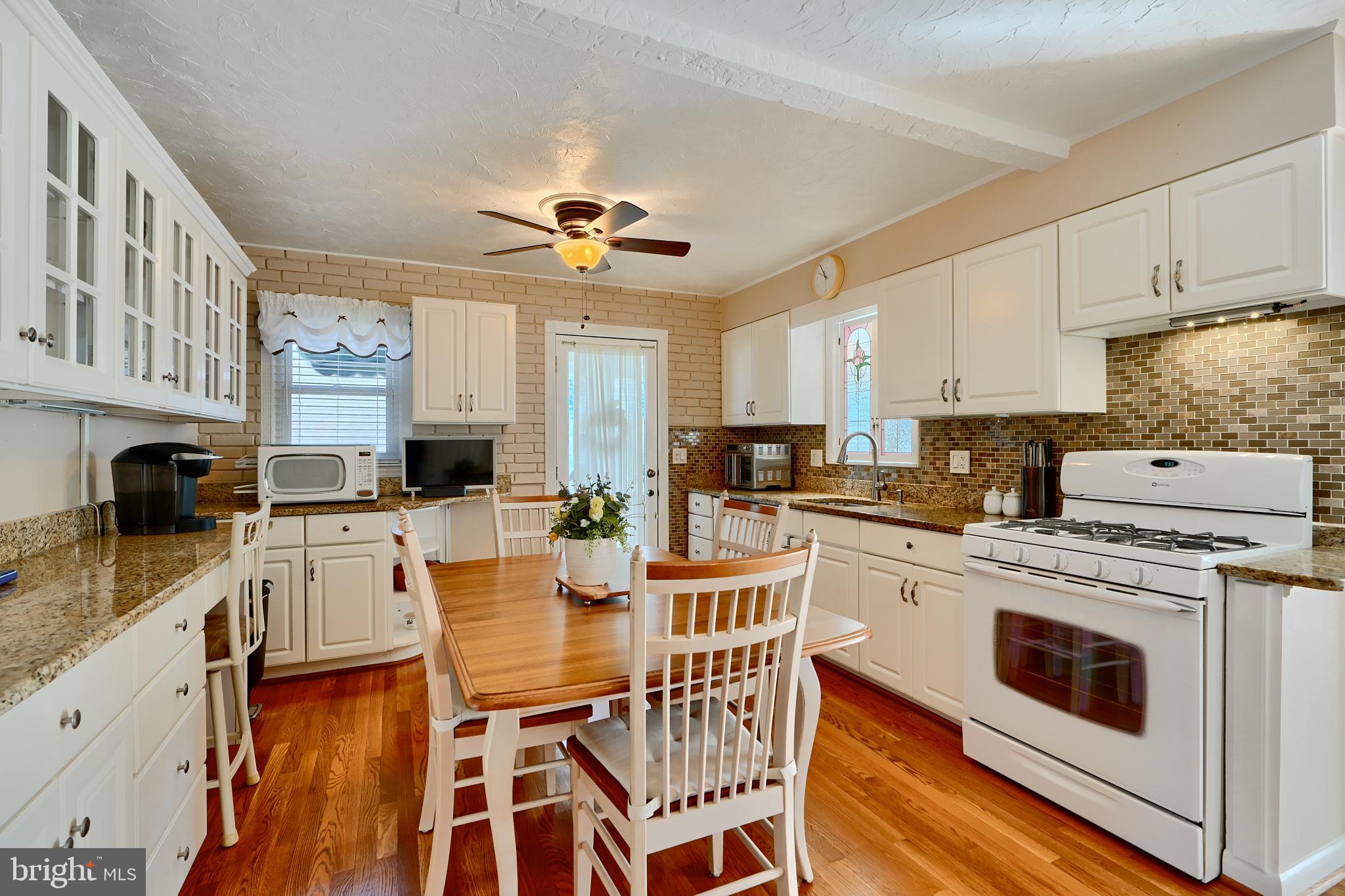 SILVERGATE VILLAGE - Residential