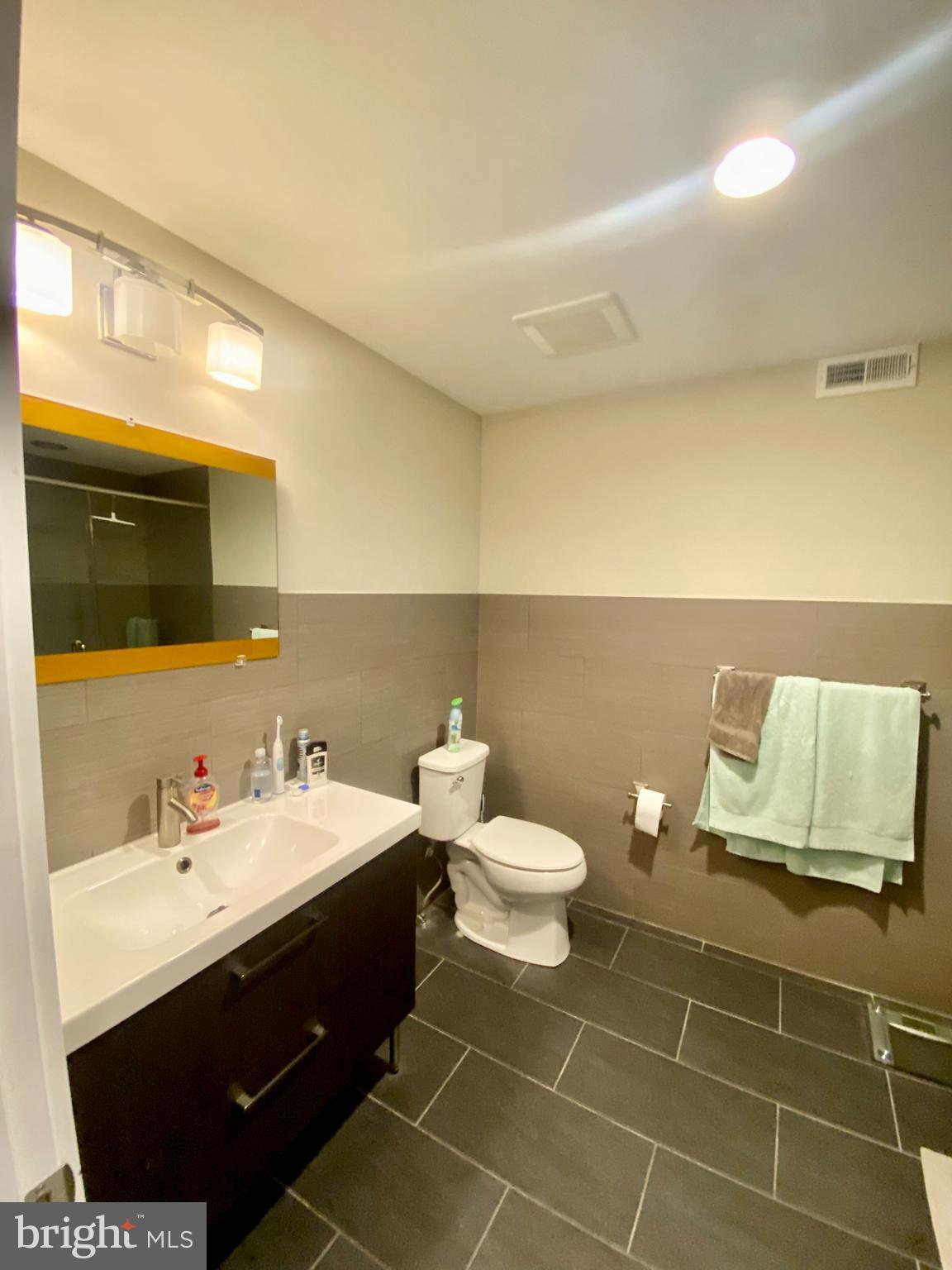 FRANCISVILLE - Residential Lease