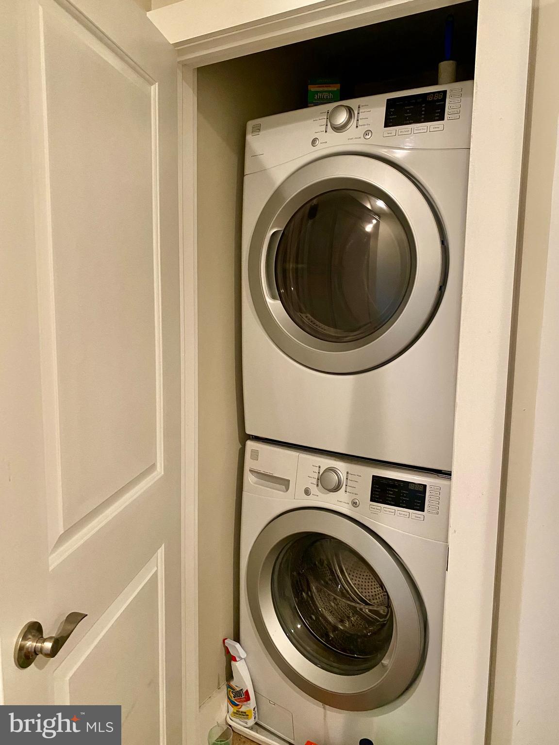 FRANCISVILLE - Residential Lease