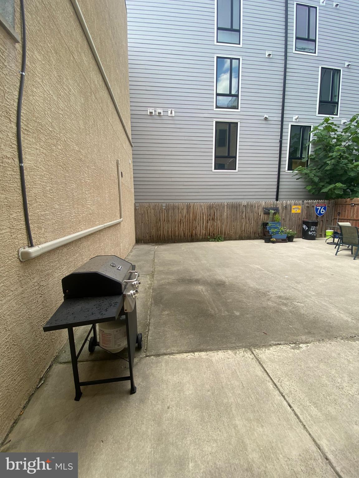 FRANCISVILLE - Residential Lease