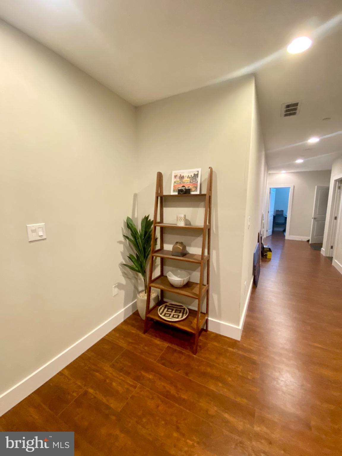FRANCISVILLE - Residential Lease
