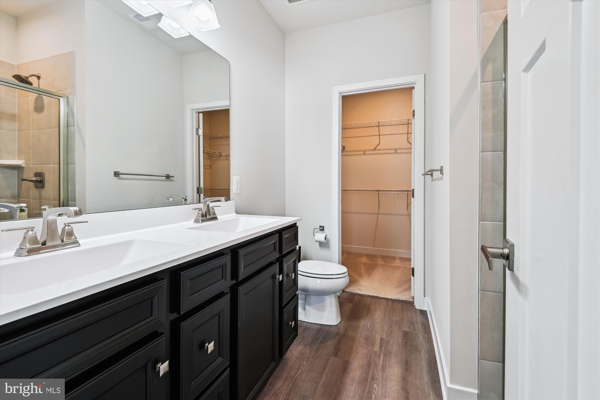 TANYARD SHORES - Residential