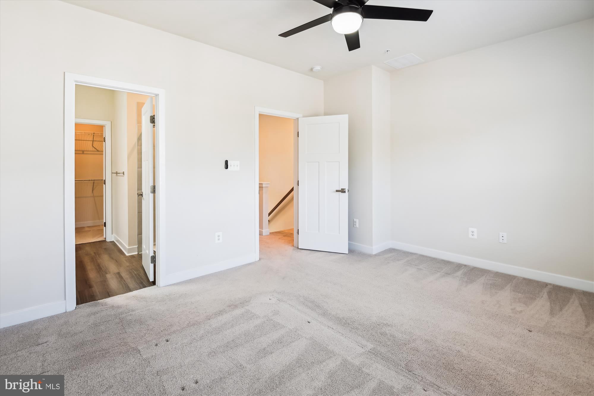 TANYARD SHORES - Residential