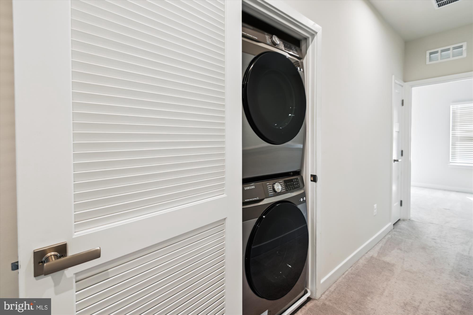 TANYARD SHORES - Residential