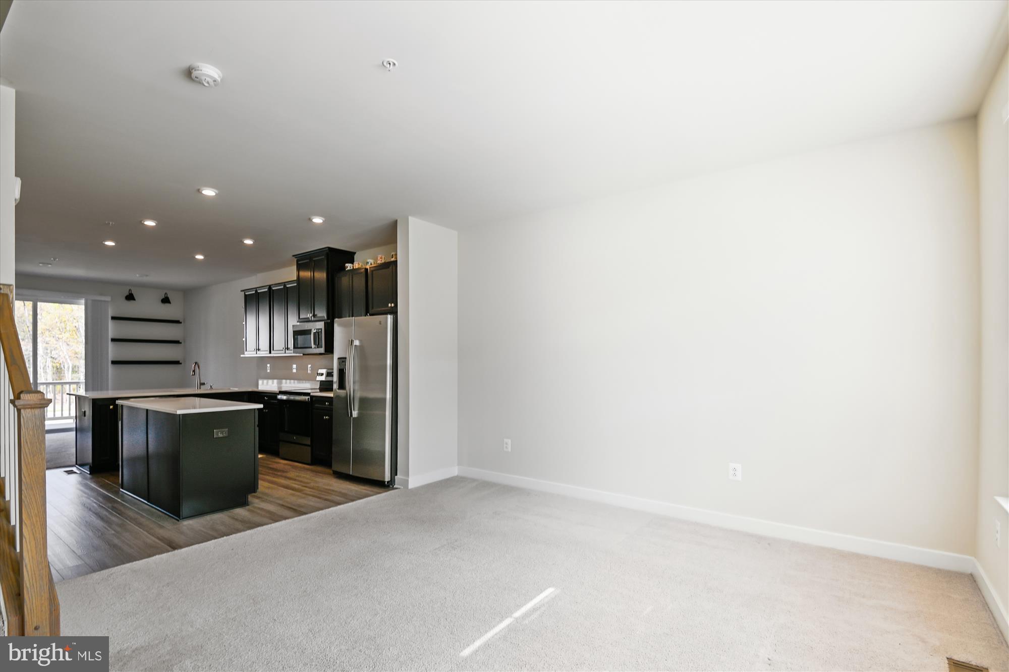 TANYARD SHORES - Residential