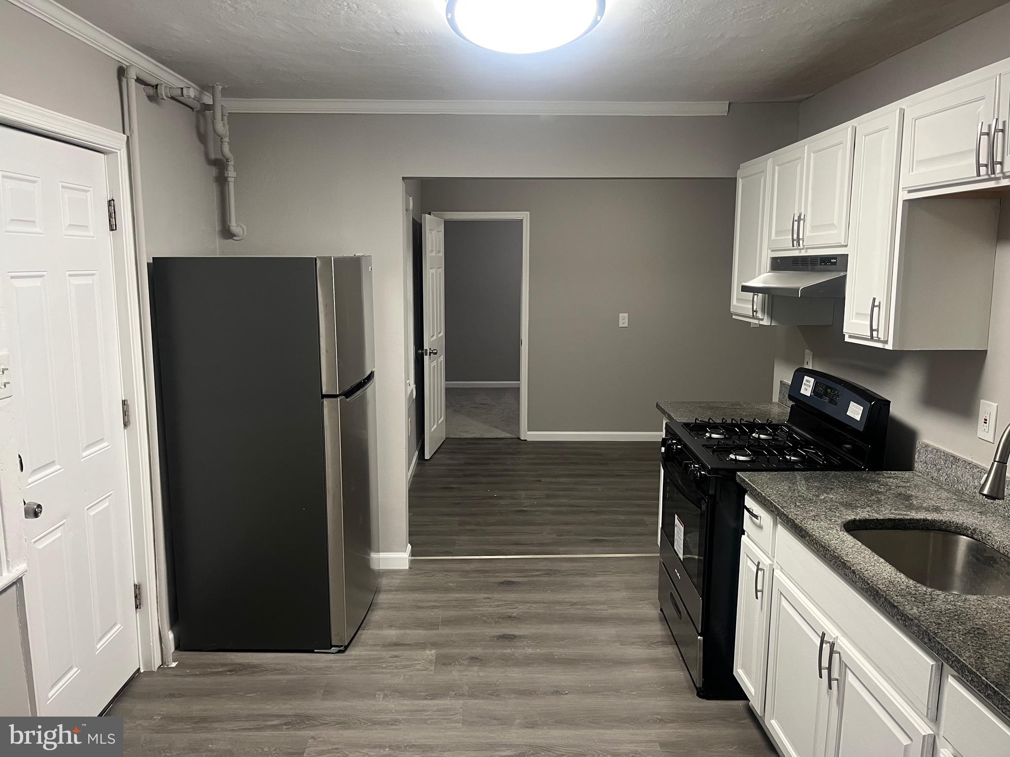 SWAN MEADOWS - Residential