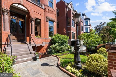 1827 13TH STREET NW WASHINGTON DC 20009