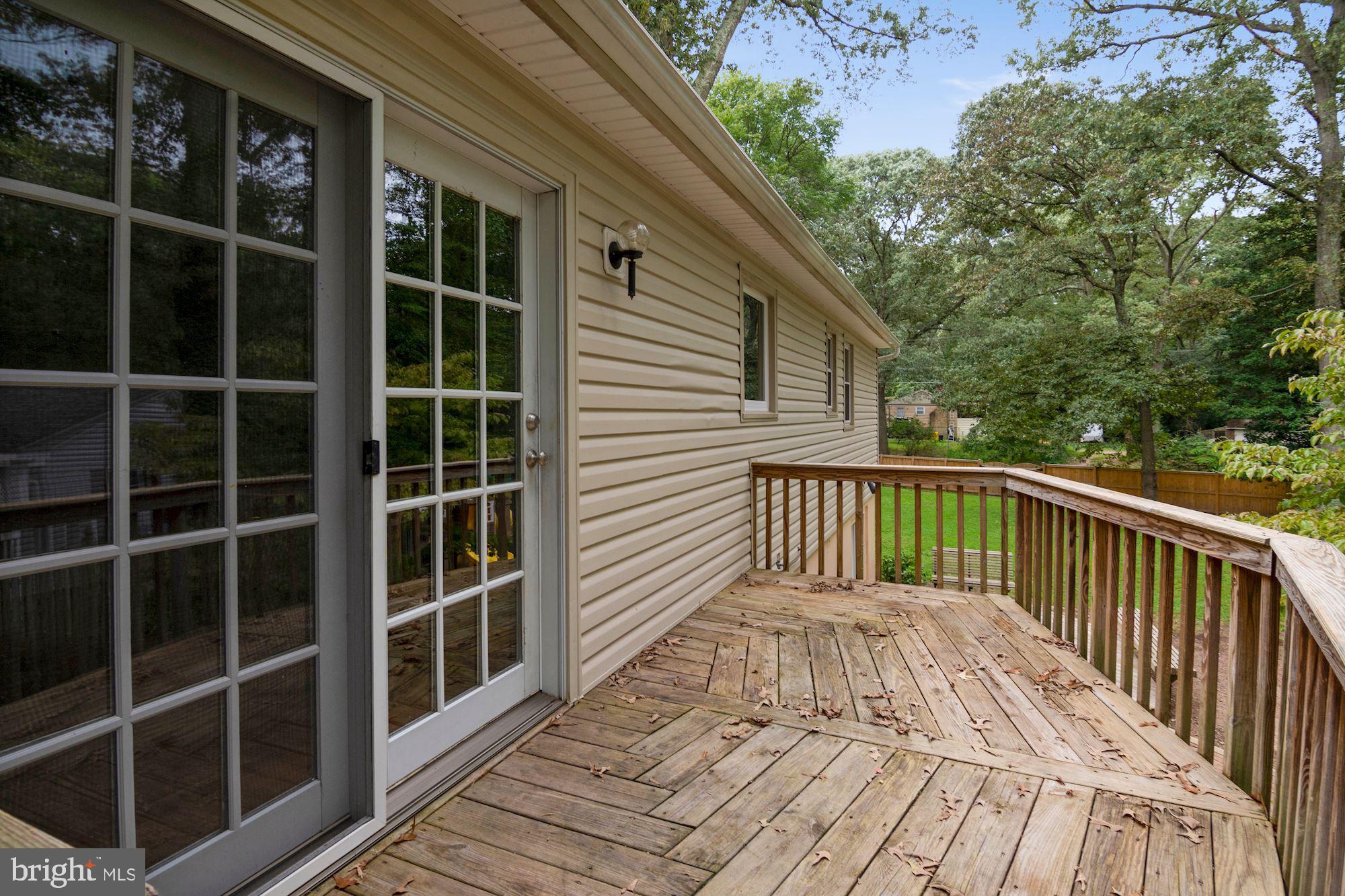 SUNRISE BEACH - Residential