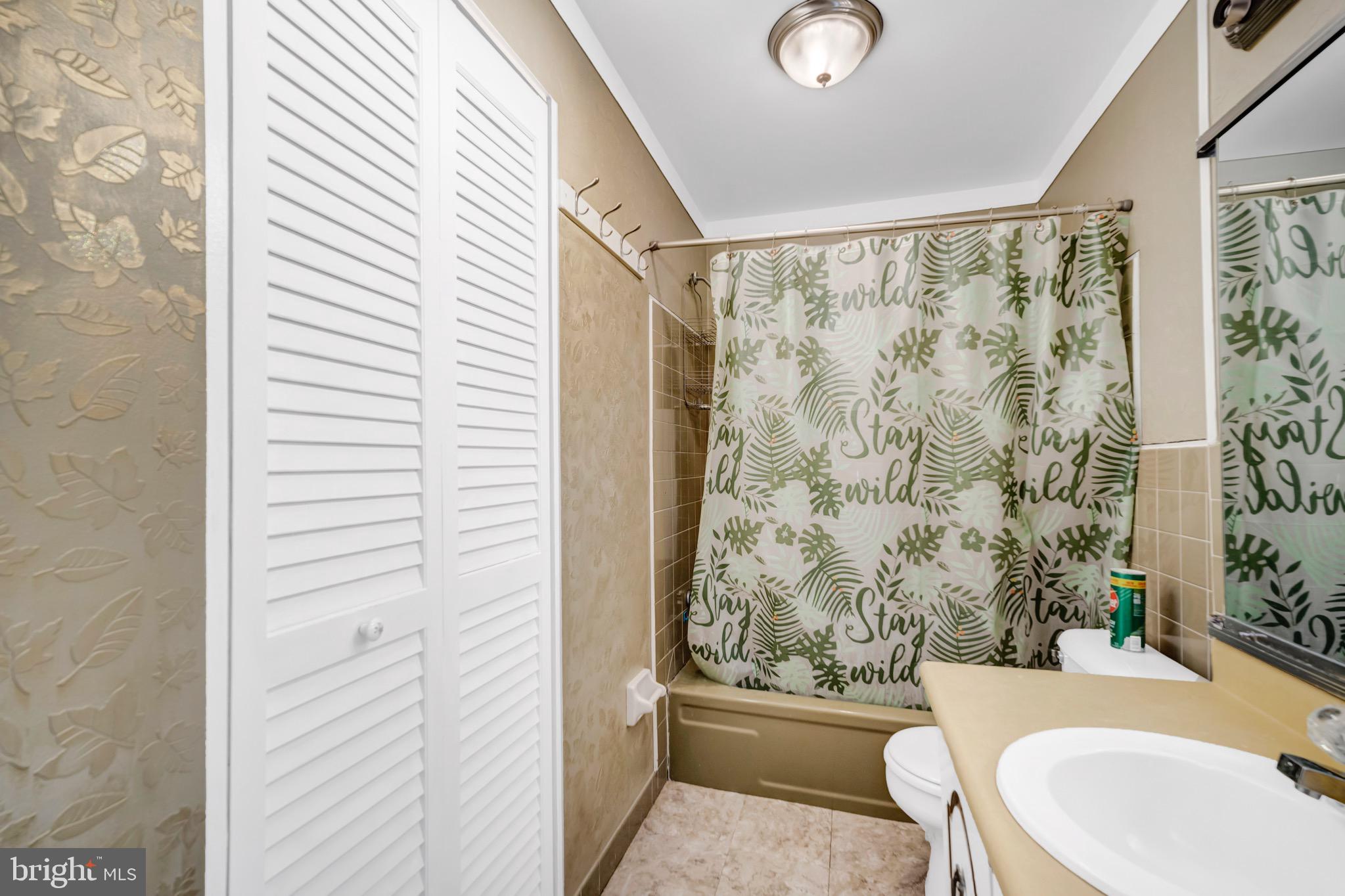 PHILMONT HEIGHTS - Residential