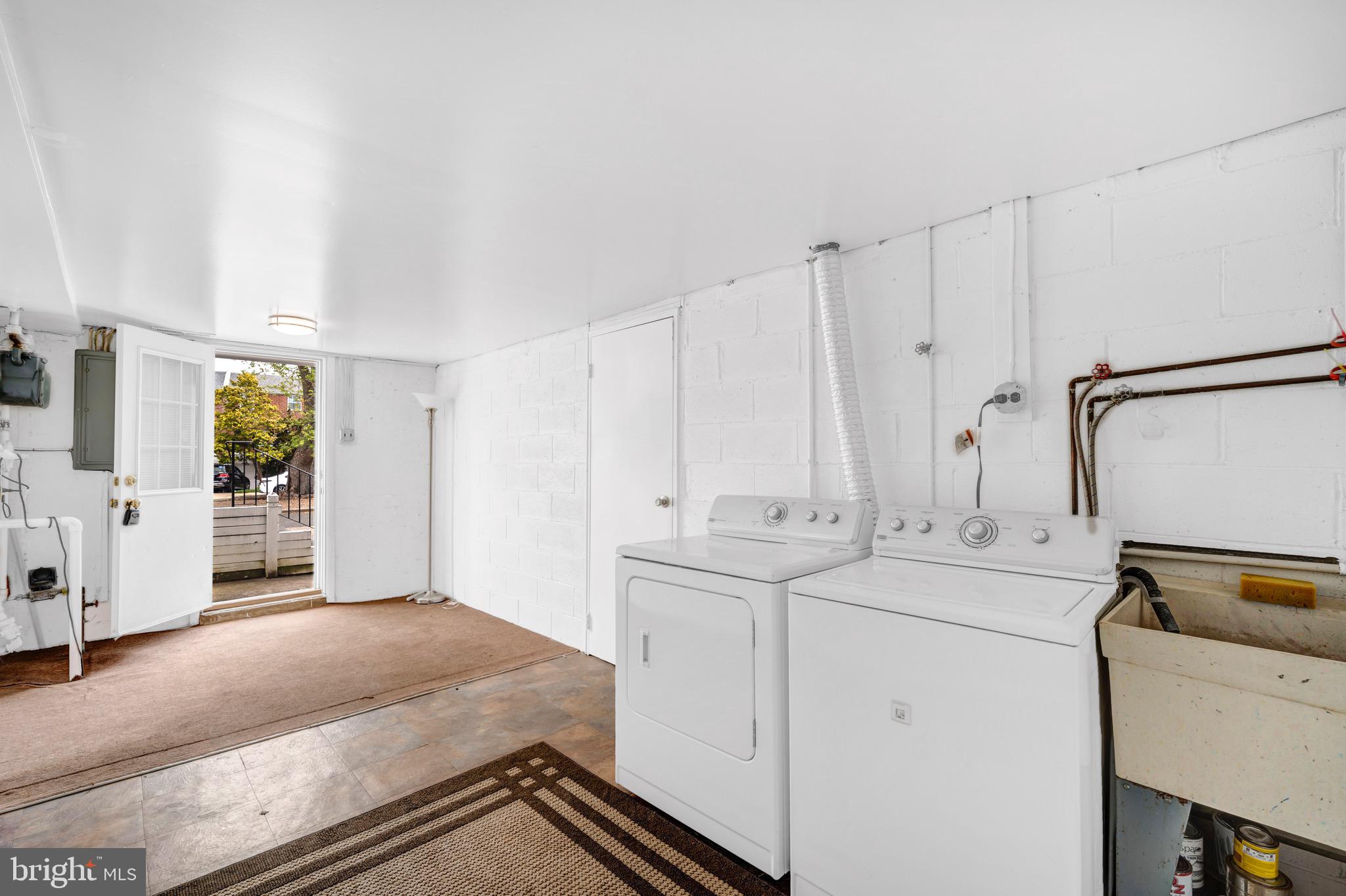 PHILMONT HEIGHTS - Residential