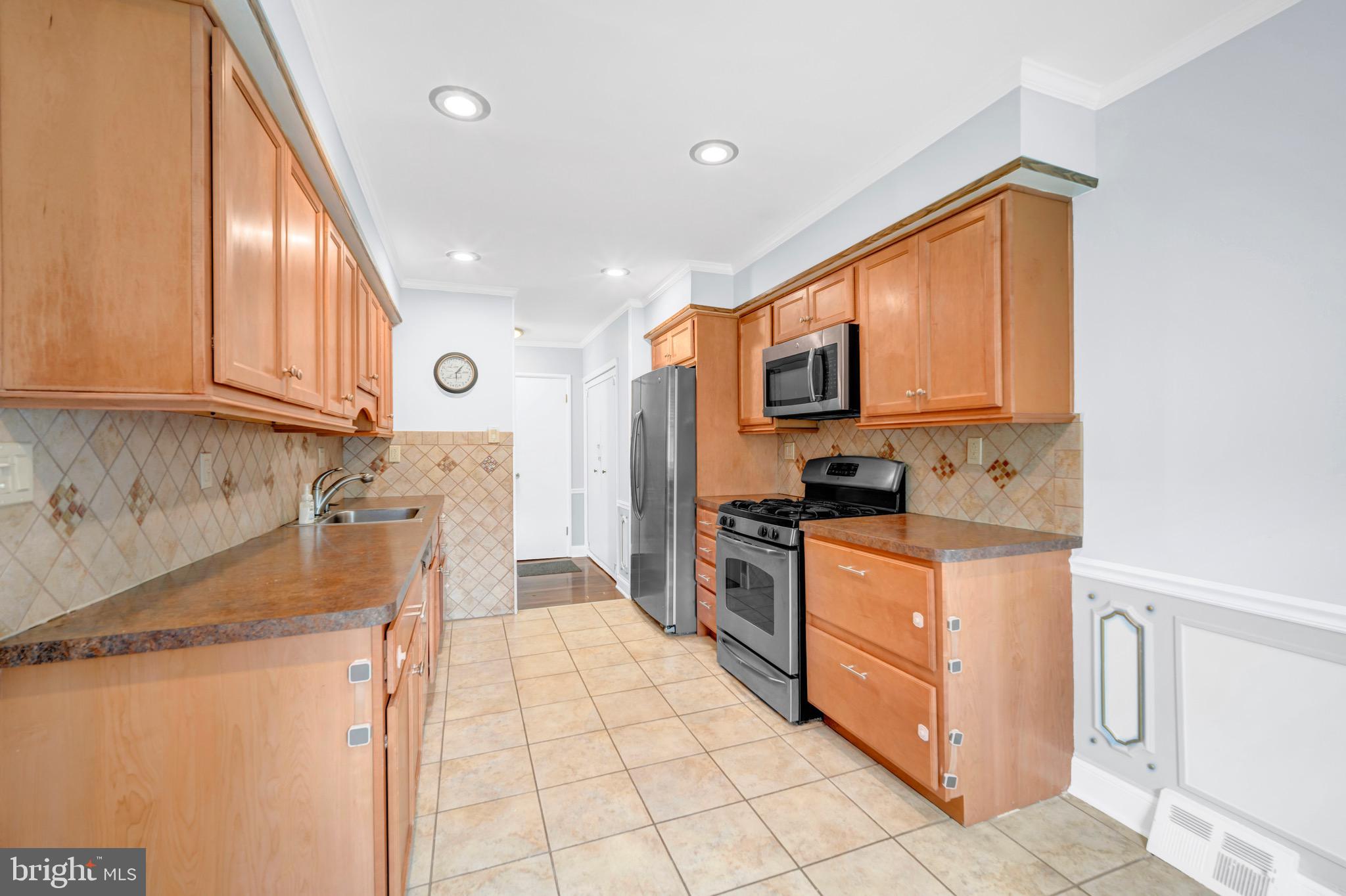 PHILMONT HEIGHTS - Residential