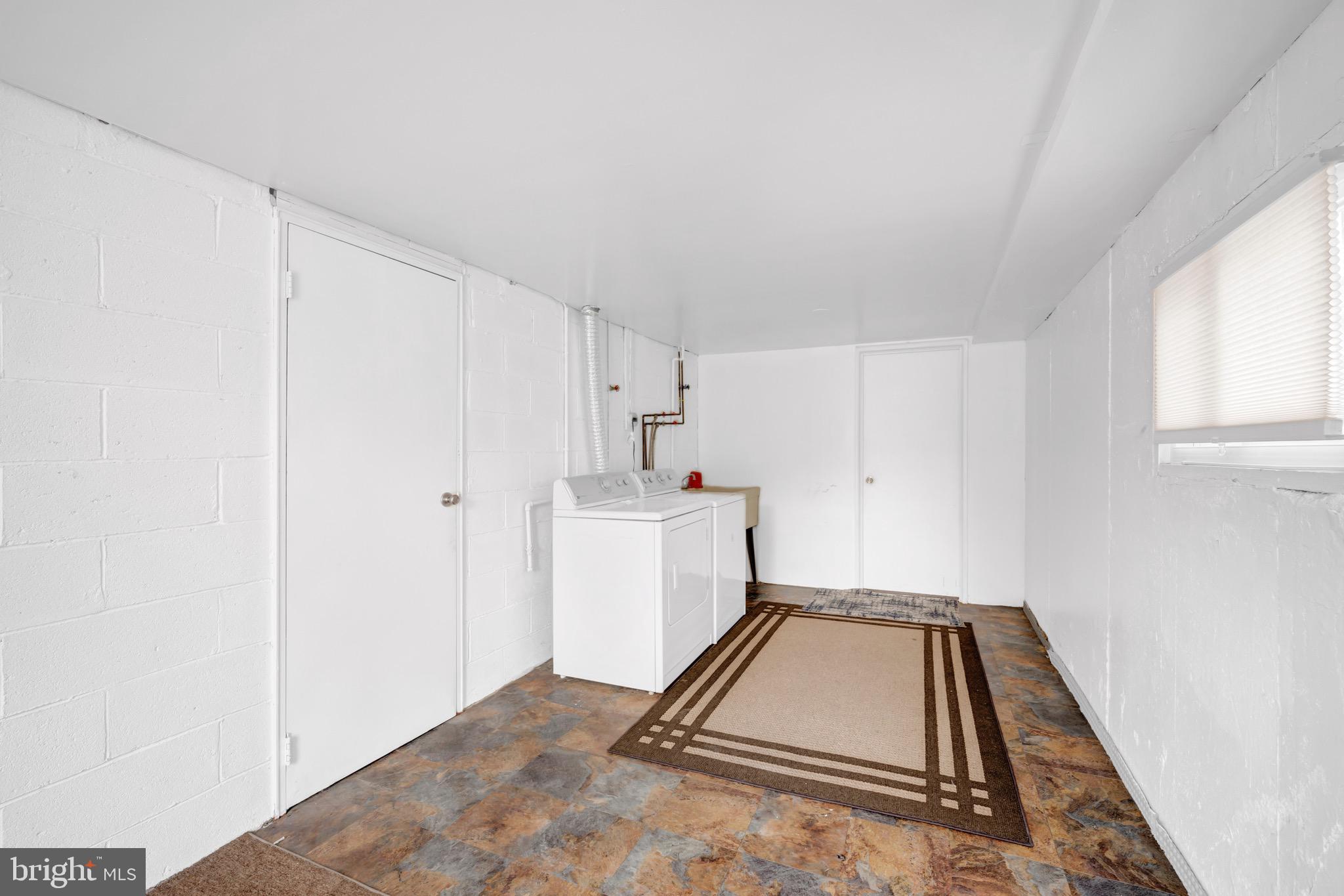 PHILMONT HEIGHTS - Residential