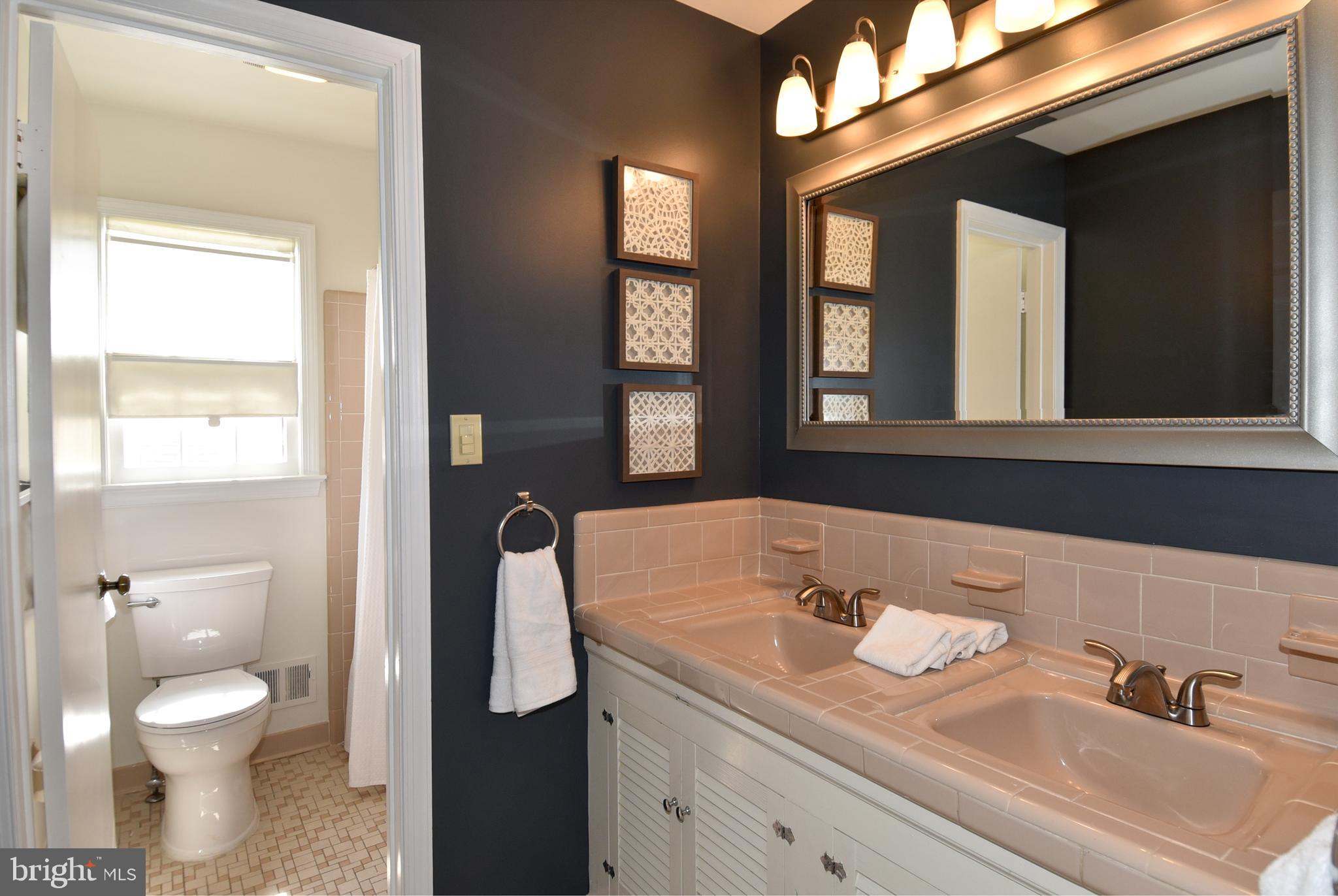 WILLERBURN ACRES - Residential Lease