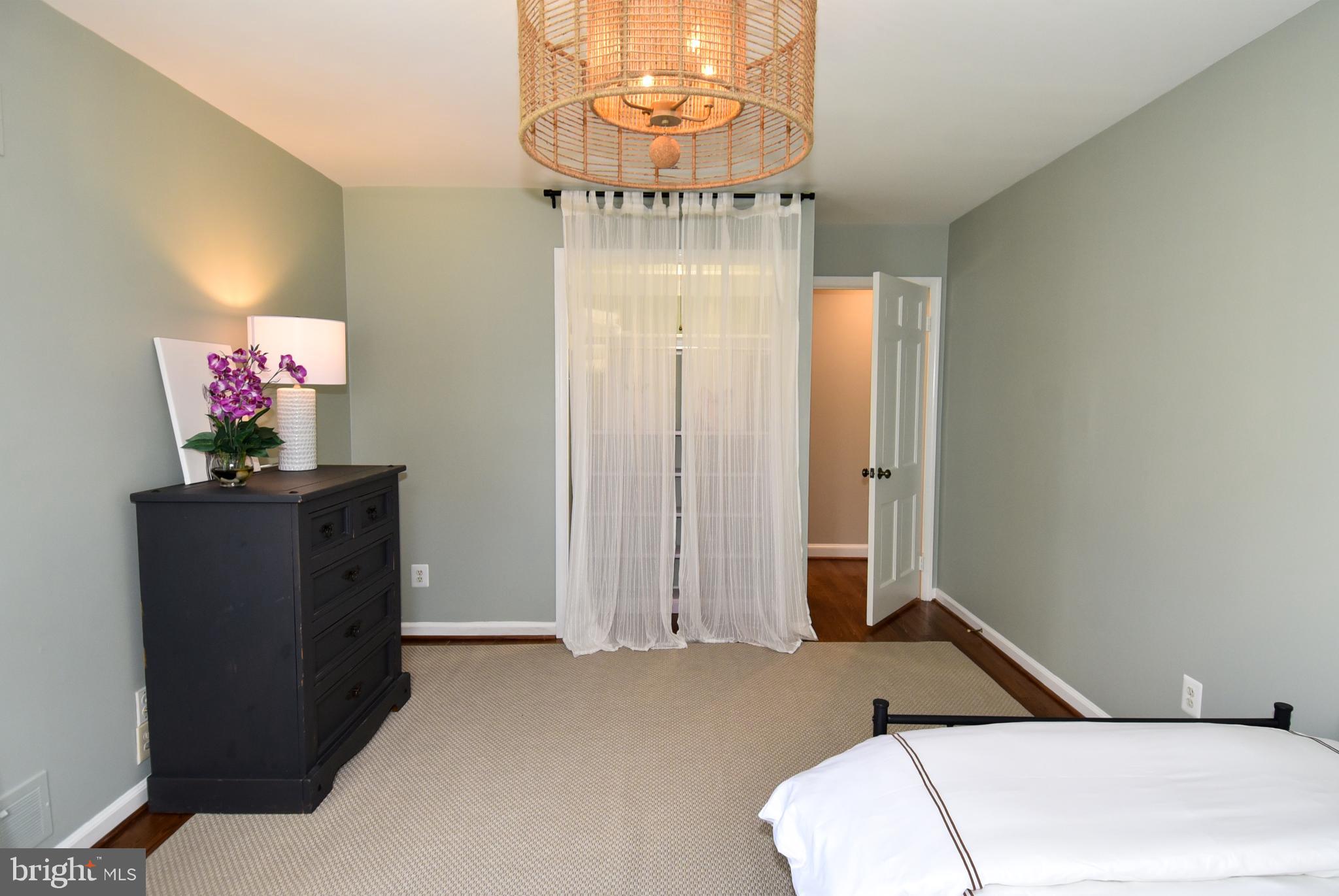 WILLERBURN ACRES - Residential Lease