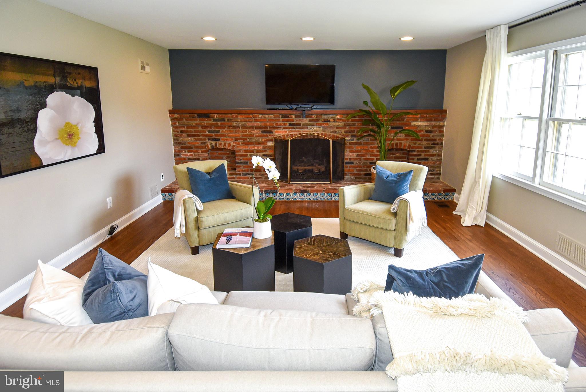 WILLERBURN ACRES - Residential Lease