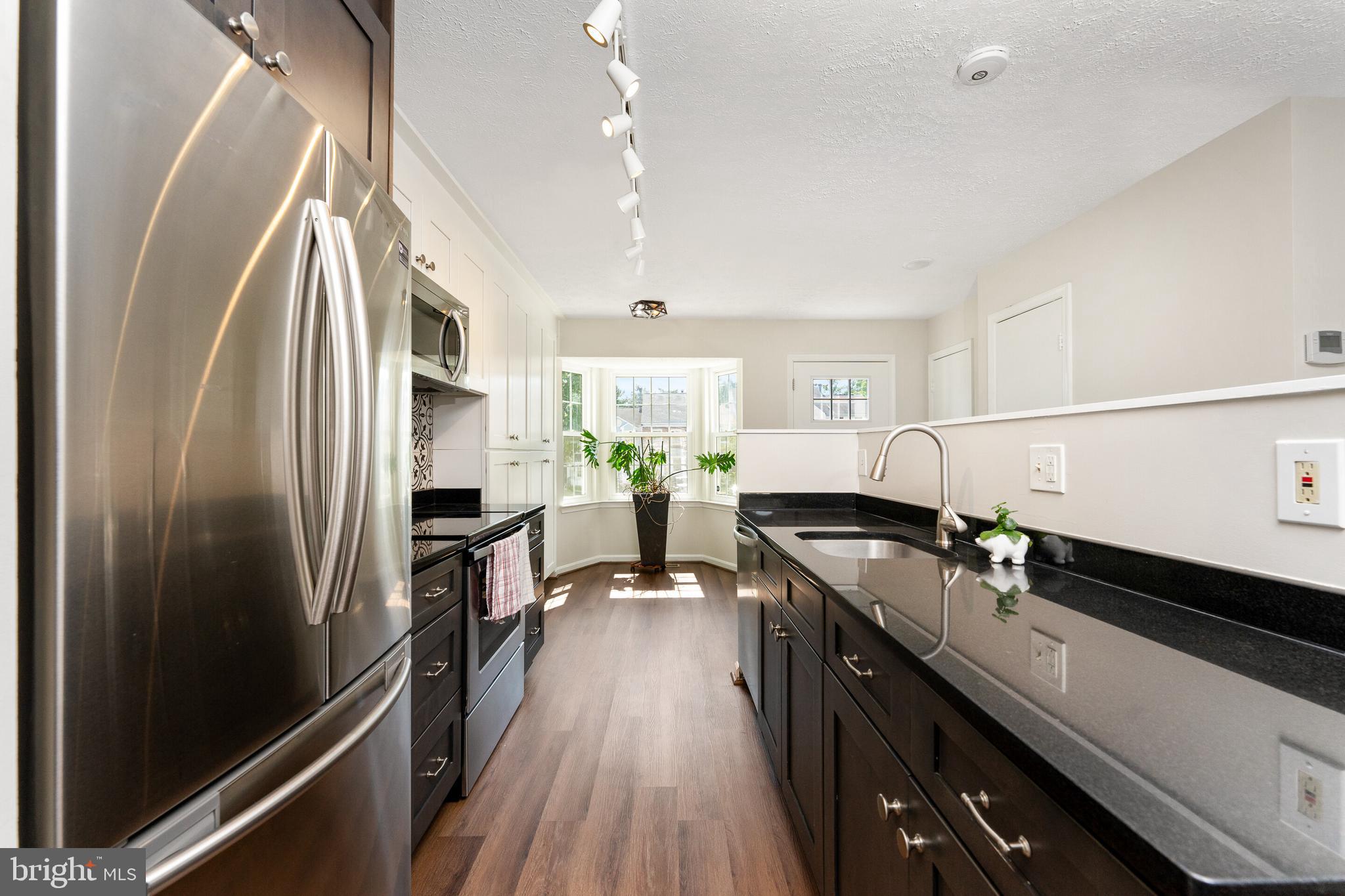 SINGLETONS GROVE - Residential