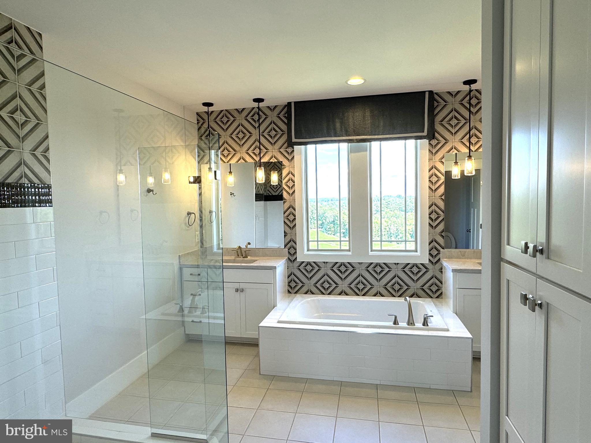 EMBREY MILL - Residential