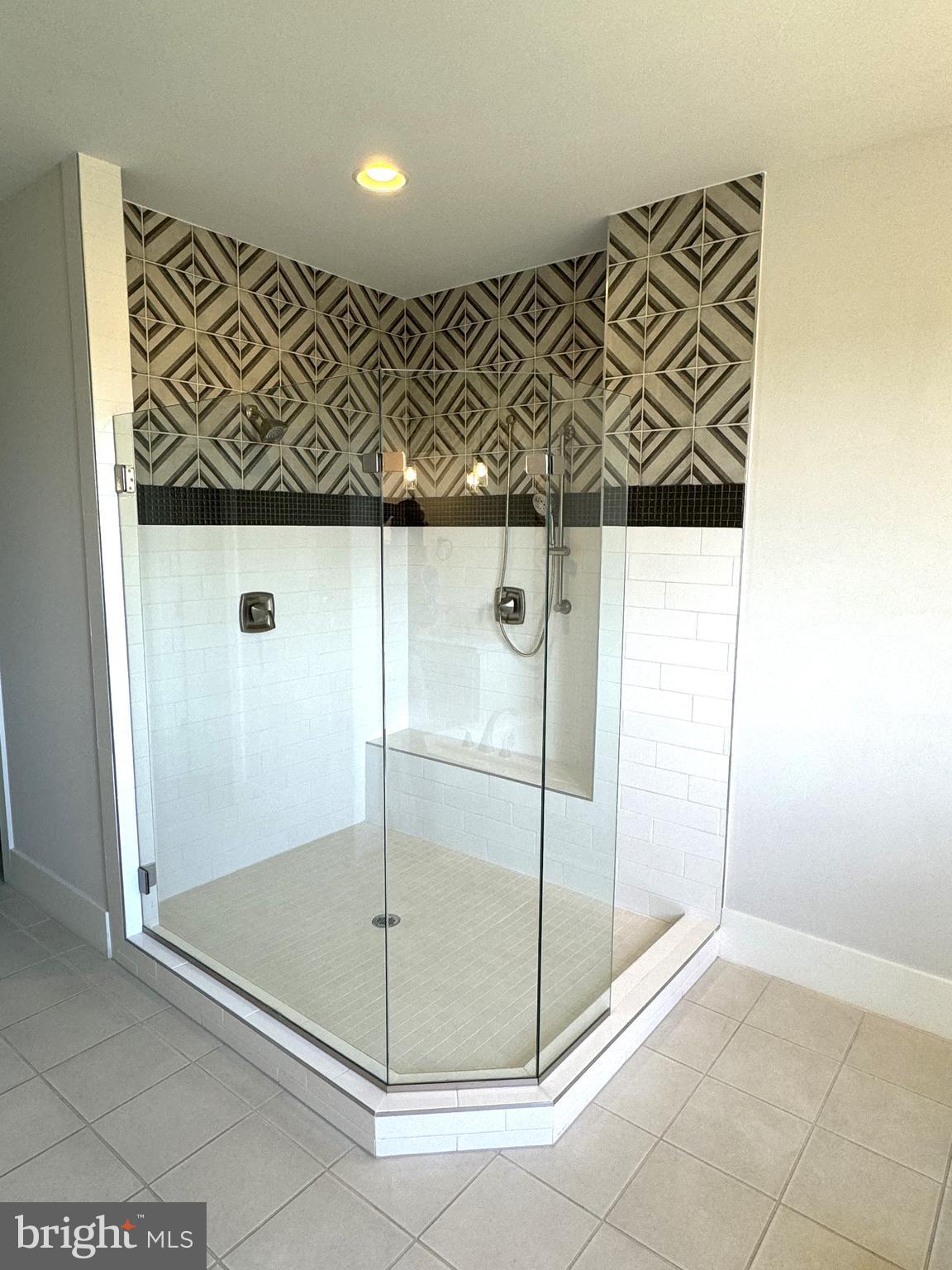 EMBREY MILL - Residential