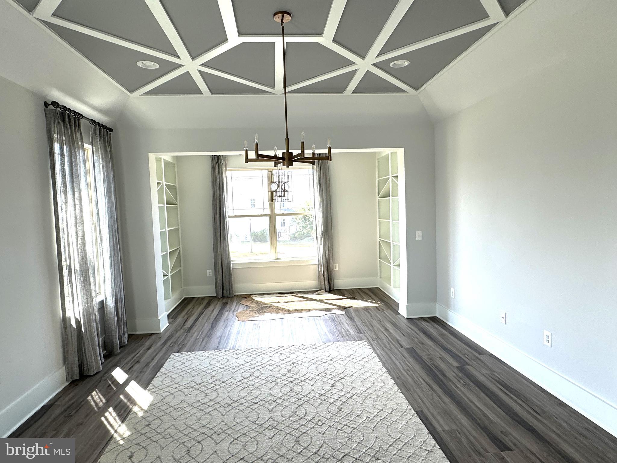 EMBREY MILL - Residential