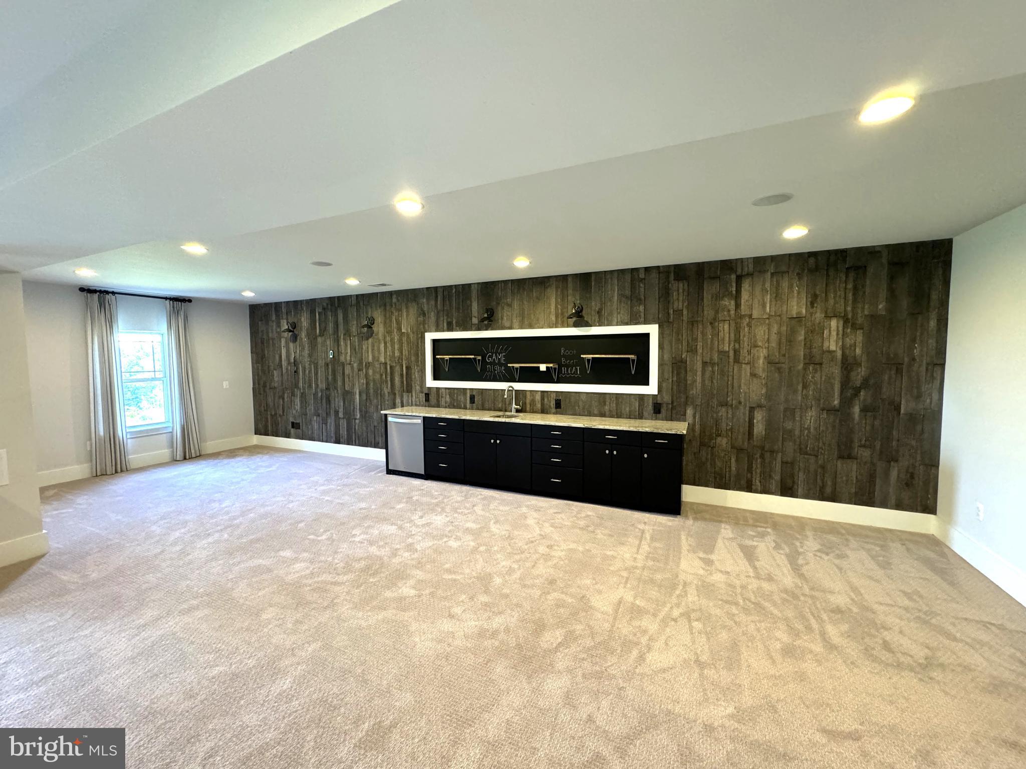 EMBREY MILL - Residential