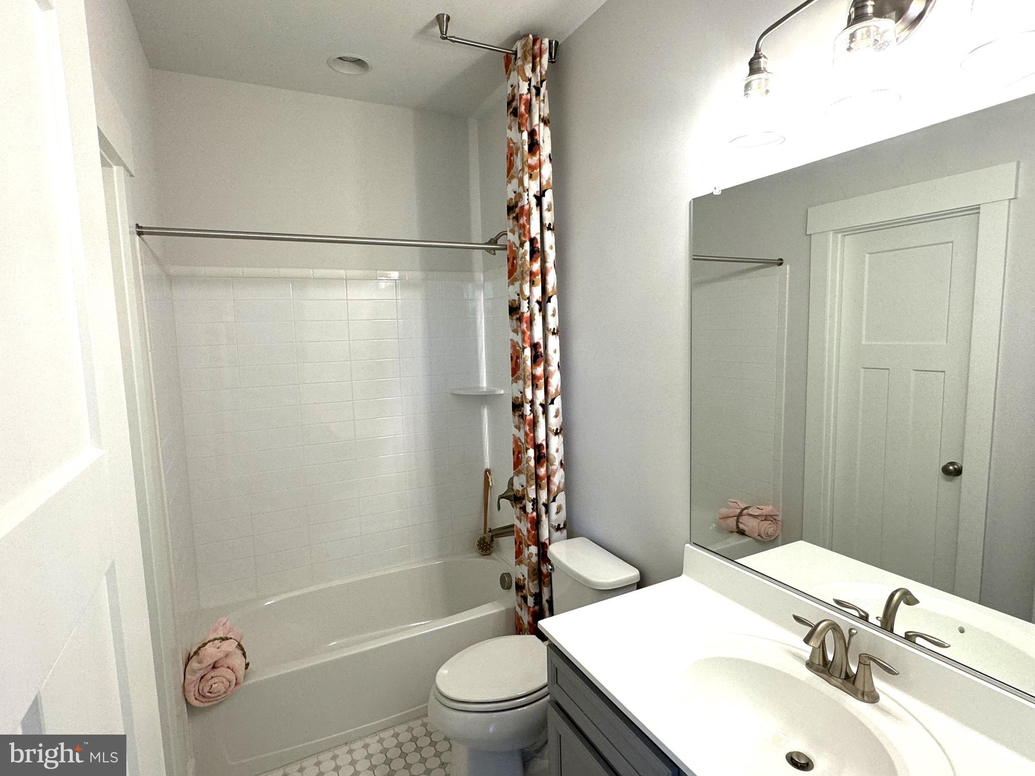 EMBREY MILL - Residential