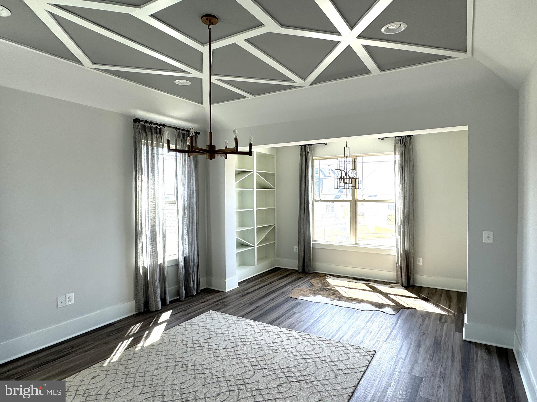 EMBREY MILL - Residential