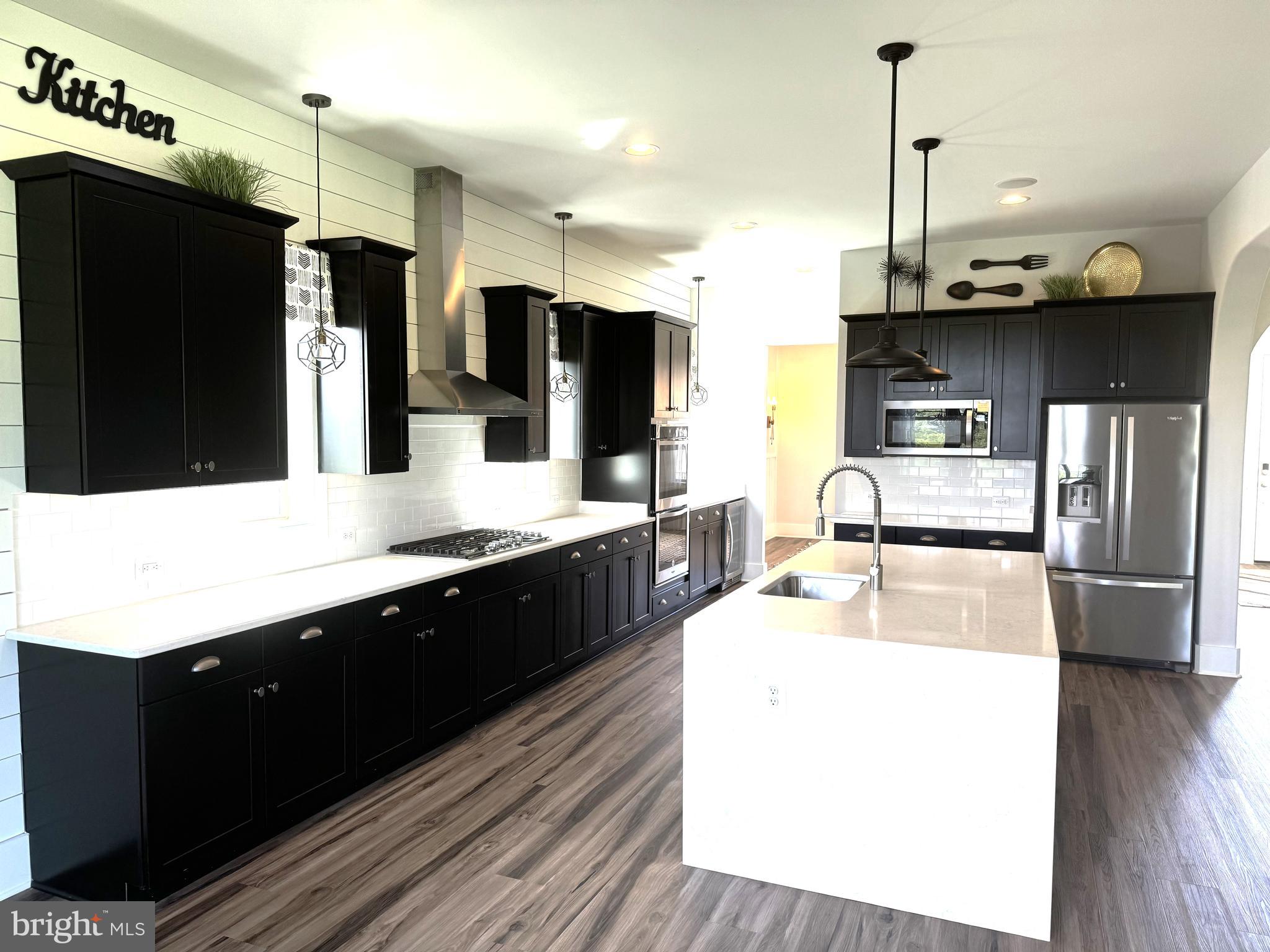 EMBREY MILL - Residential