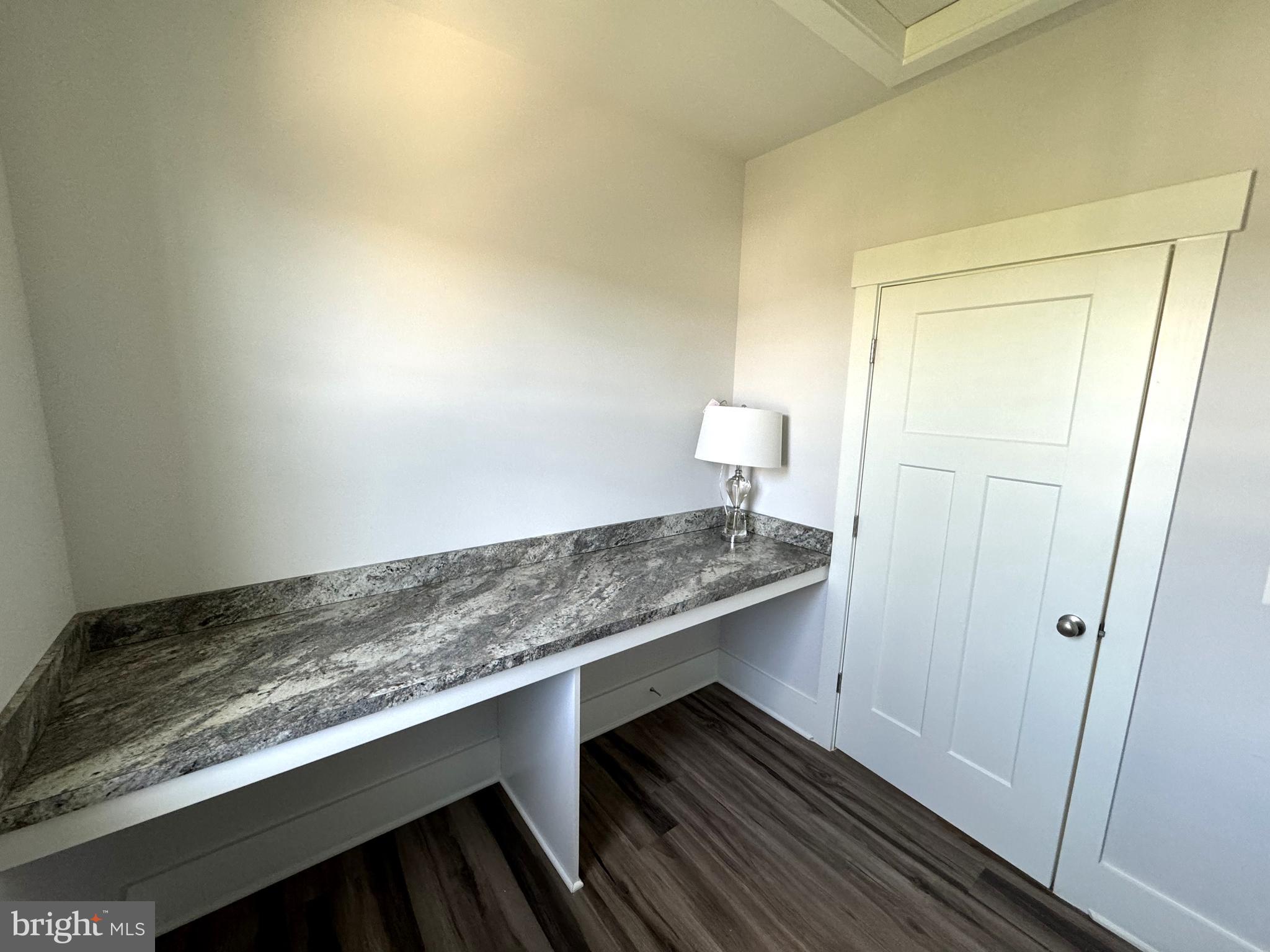 EMBREY MILL - Residential