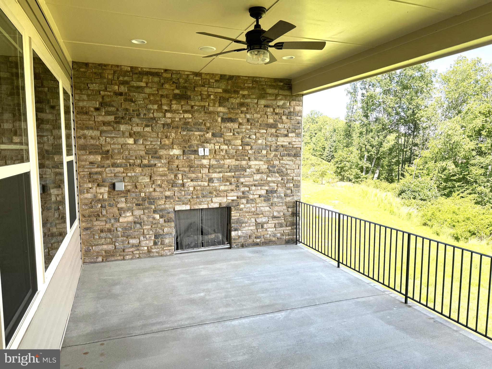 EMBREY MILL - Residential