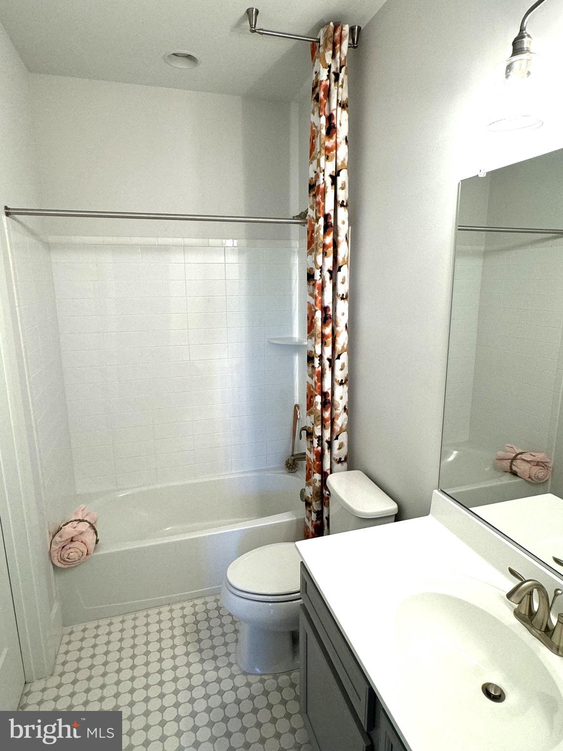 EMBREY MILL - Residential