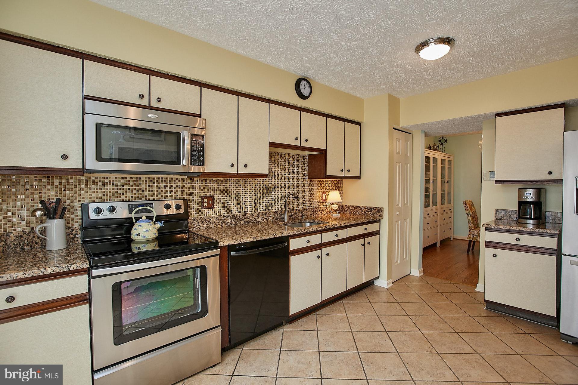 SINGLETONS GROVE - Residential