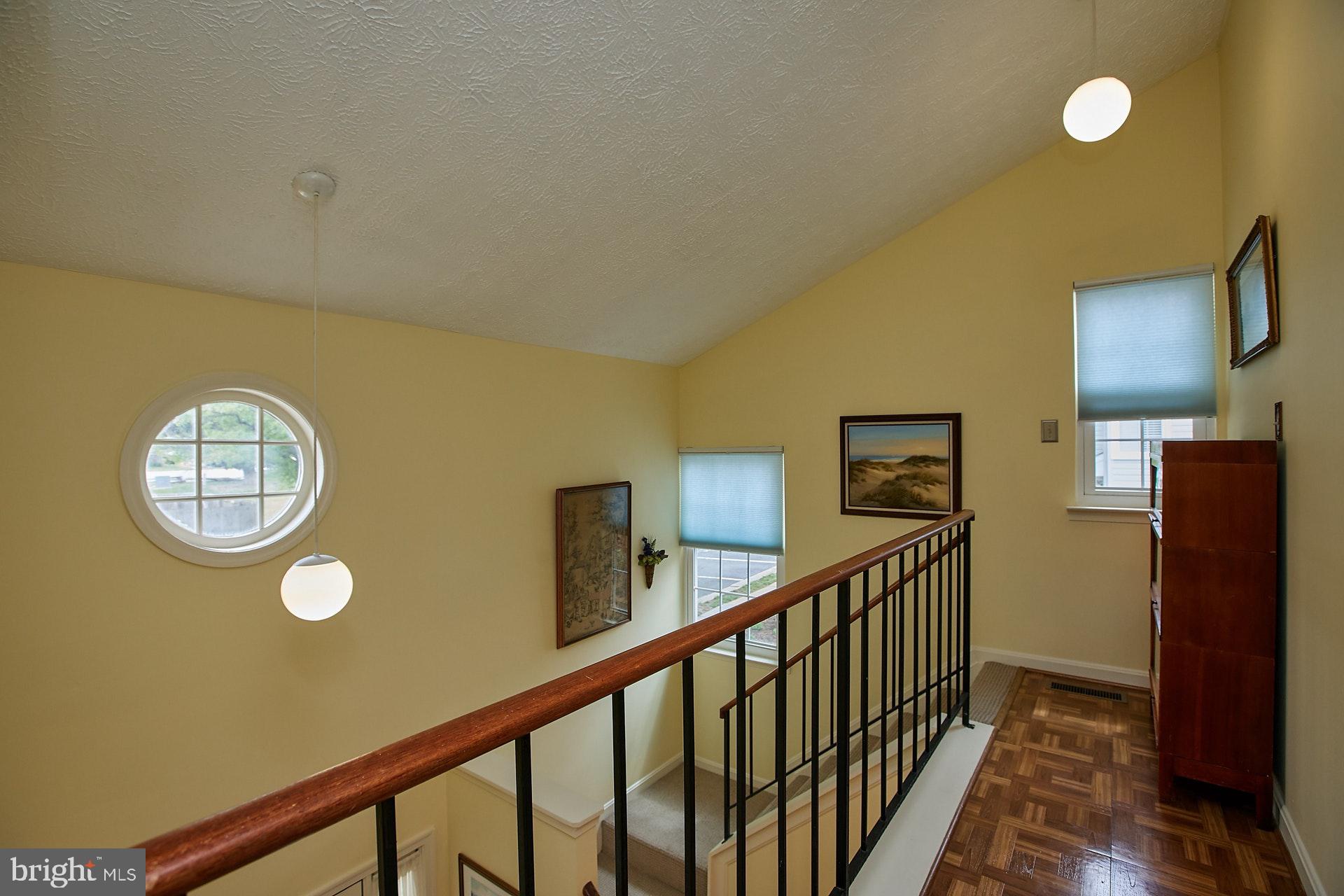 SINGLETONS GROVE - Residential