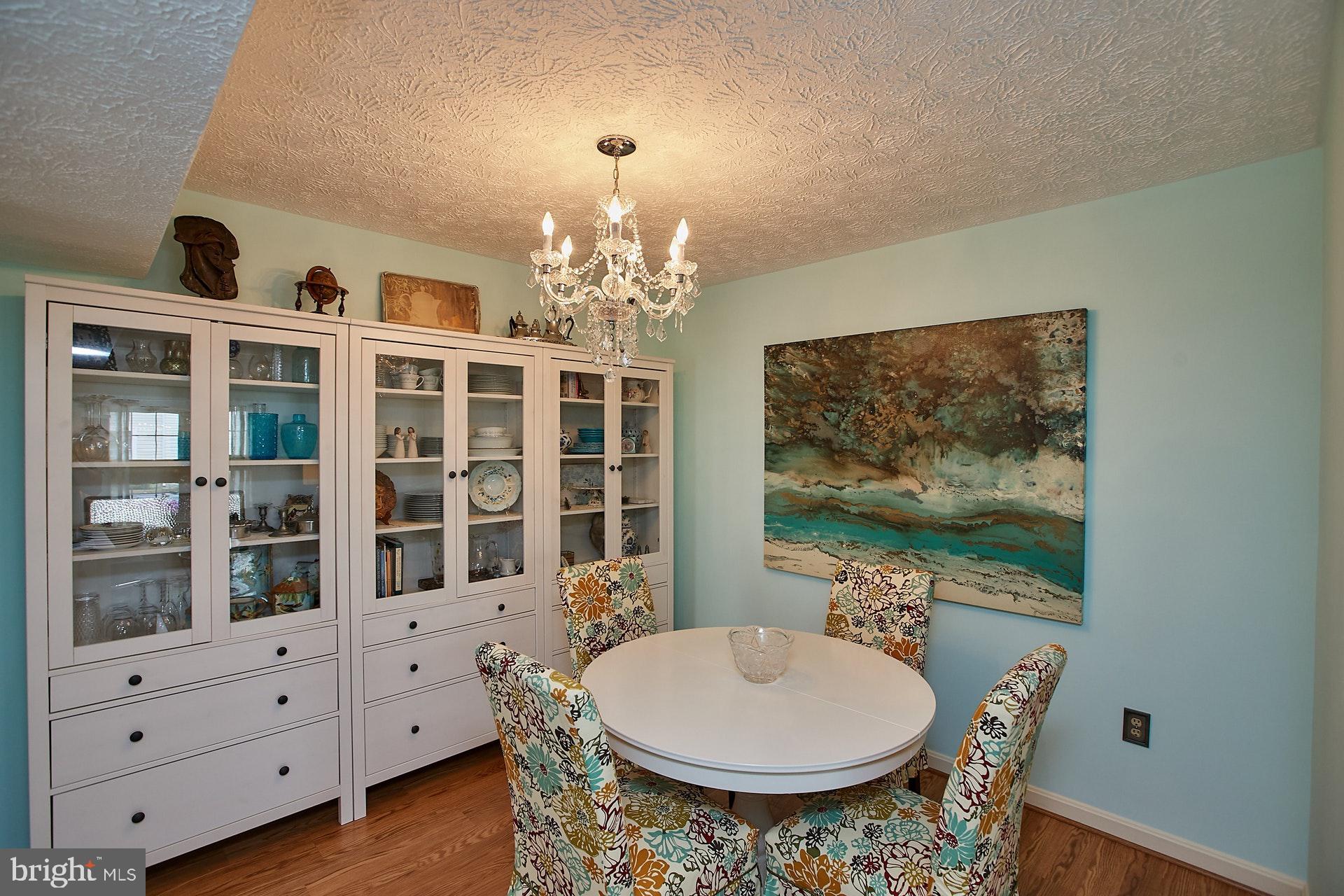 SINGLETONS GROVE - Residential