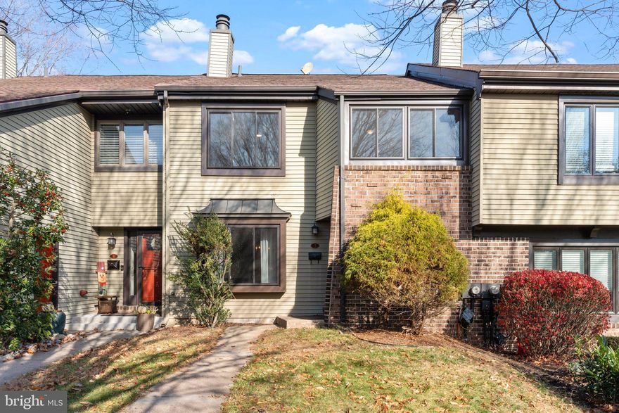 Conveniently located just outside of downtown Newtown, this sizable 3-bedroom, 2.5-bath townhome stands as a testament to functionality and easy living. The neutral decor provides a blank canvas to make this home your own! As you step through the front door, you're greeted by newer flooring, from the living room to the dining room and the kitchen. The wood-burning fireplace, in the spacious living room, adjacent to the dining room creates a cozy, welcoming atmosphere for entertaining friends and family! The kitchen features a center island  for food preparation and serving. From the kitchen, you can easily access the fenced-in backyard via the newer sliding glass door to the wood deck for a barbecue, playtime with your pet, or for just enjoying the outdoors. On the second level, the primary bedroom boasts ample natural light,  walk-in closet, and en-suite bathroom. Two additional bedrooms and flooring complete this level. As a resident of the Headley Trace neighborhood, you gain access to many amenities. The community pool on hot summer days, offering a refreshing escape just steps from your front door. Tennis courts are available for your personal use. Positioned within walking distance of Roberts Ridge Park, you can enjoy leisurely strolls, picnics, and fun at a pirate-themed playground! This great listing is situated just minutes from the many restaurants and shoppes of Newtown and Yardley, and near to major commuting routes! Desirable Council Rock schools are the icing on the cake for those with children.