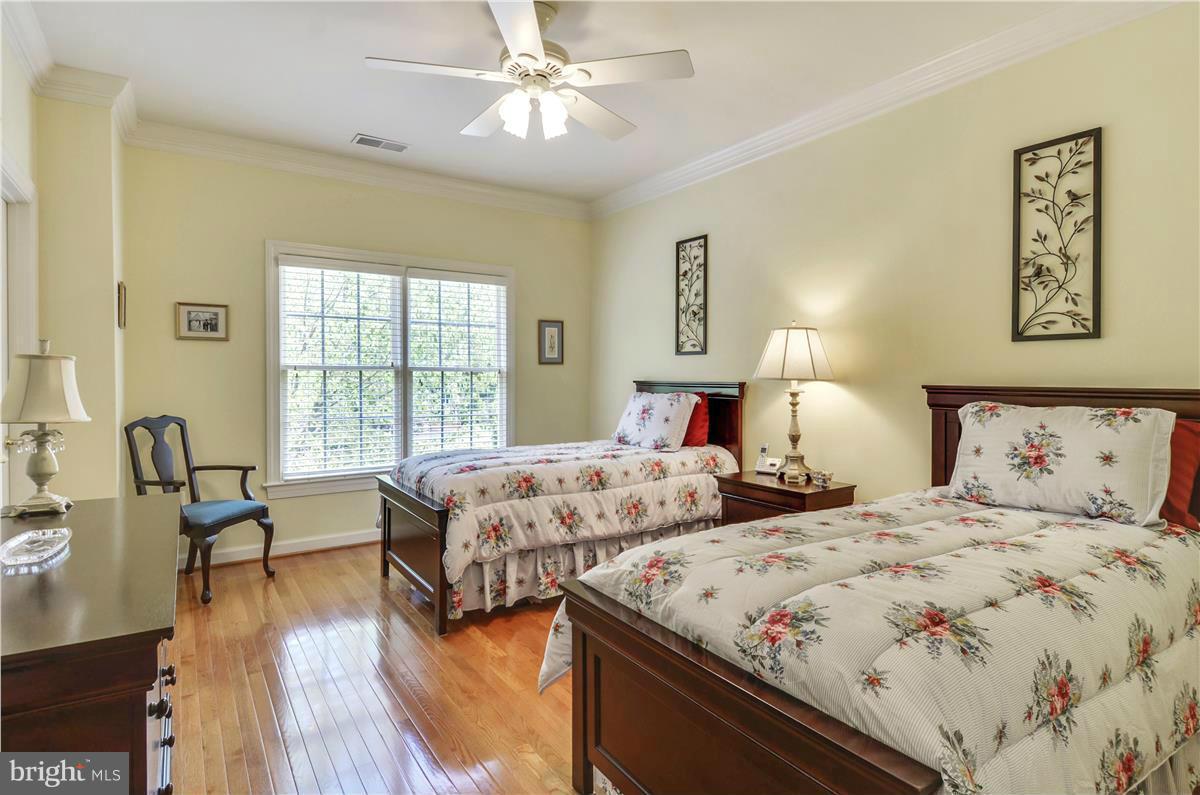 FARRCROFT - Residential