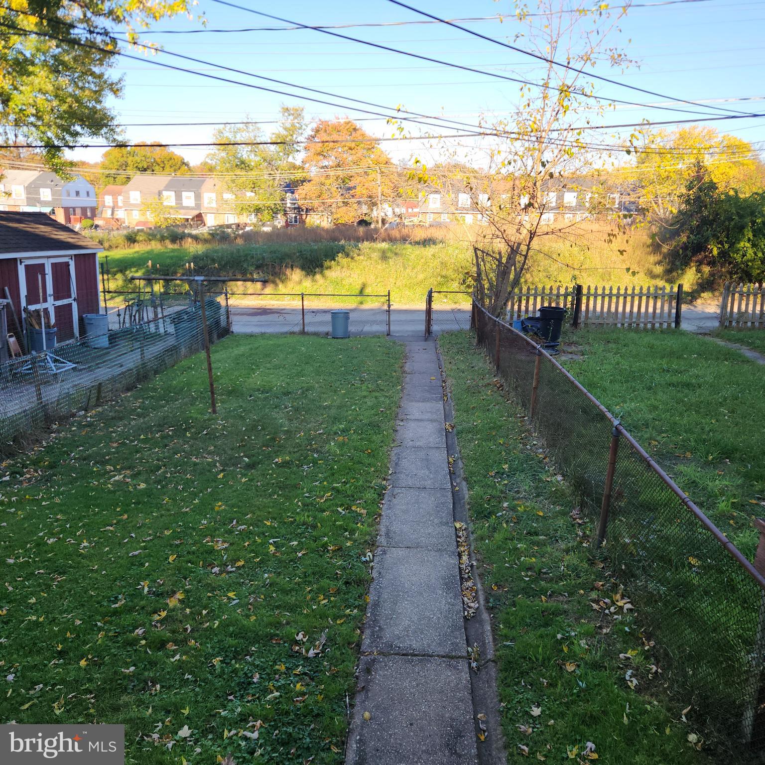 HOLLAND HILL - Residential