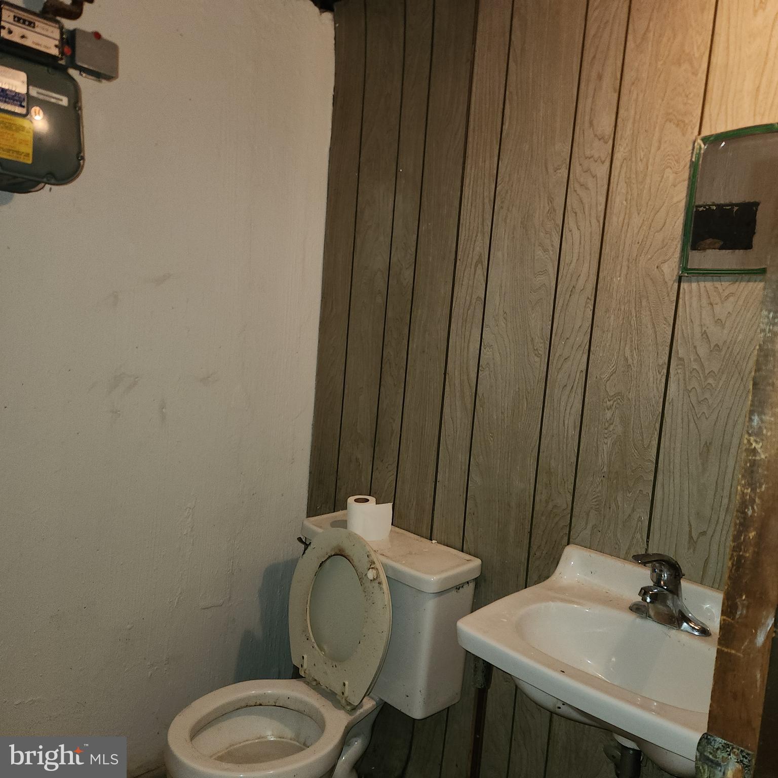 HOLLAND HILL - Residential