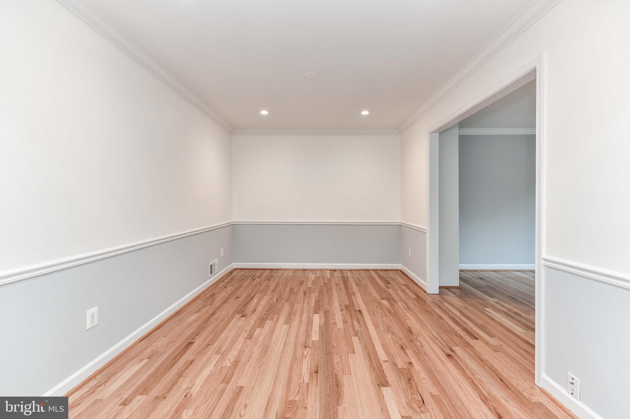 MCLEAN PROVINCE - Residential