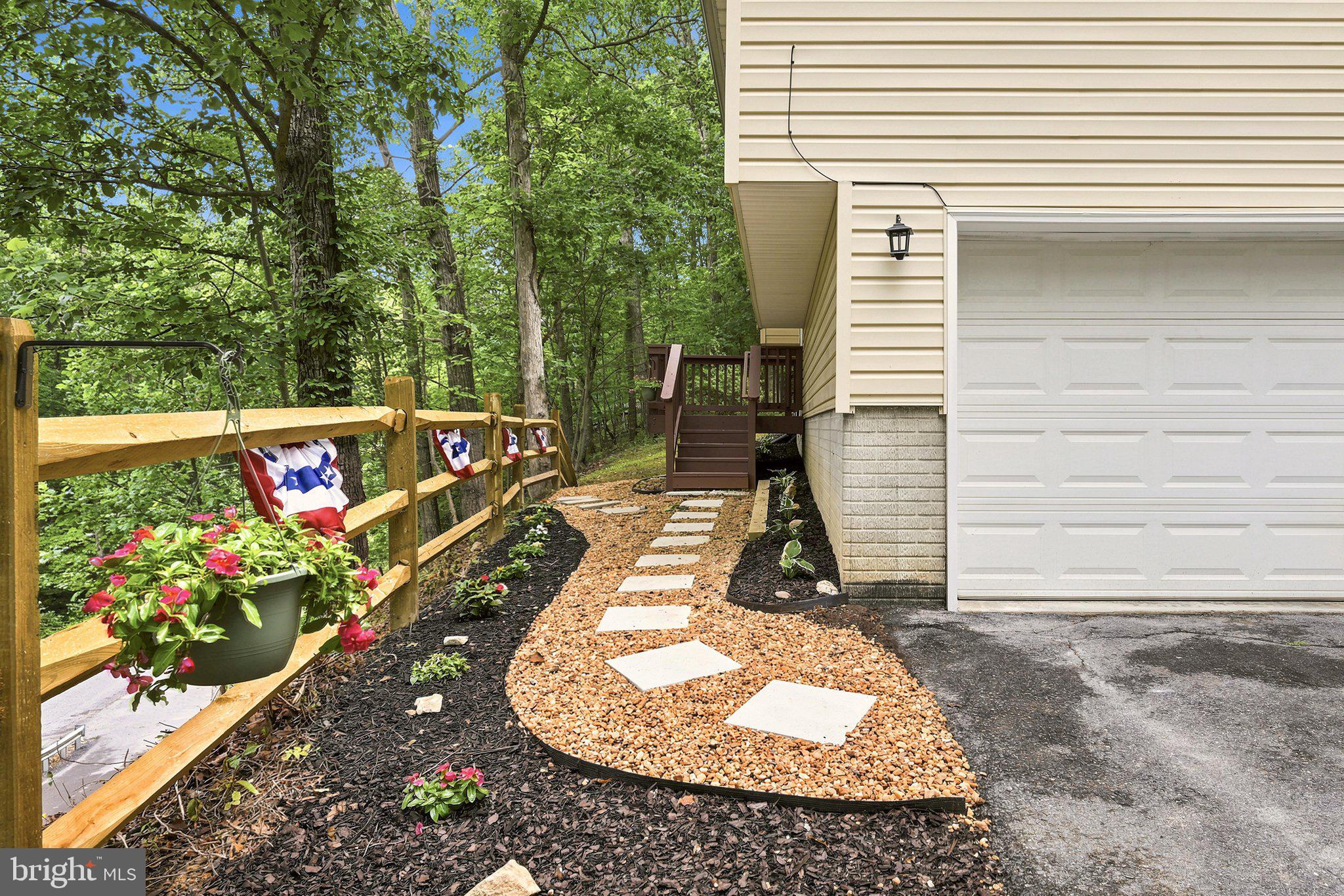 286 OREGON HOLLOW ROAD