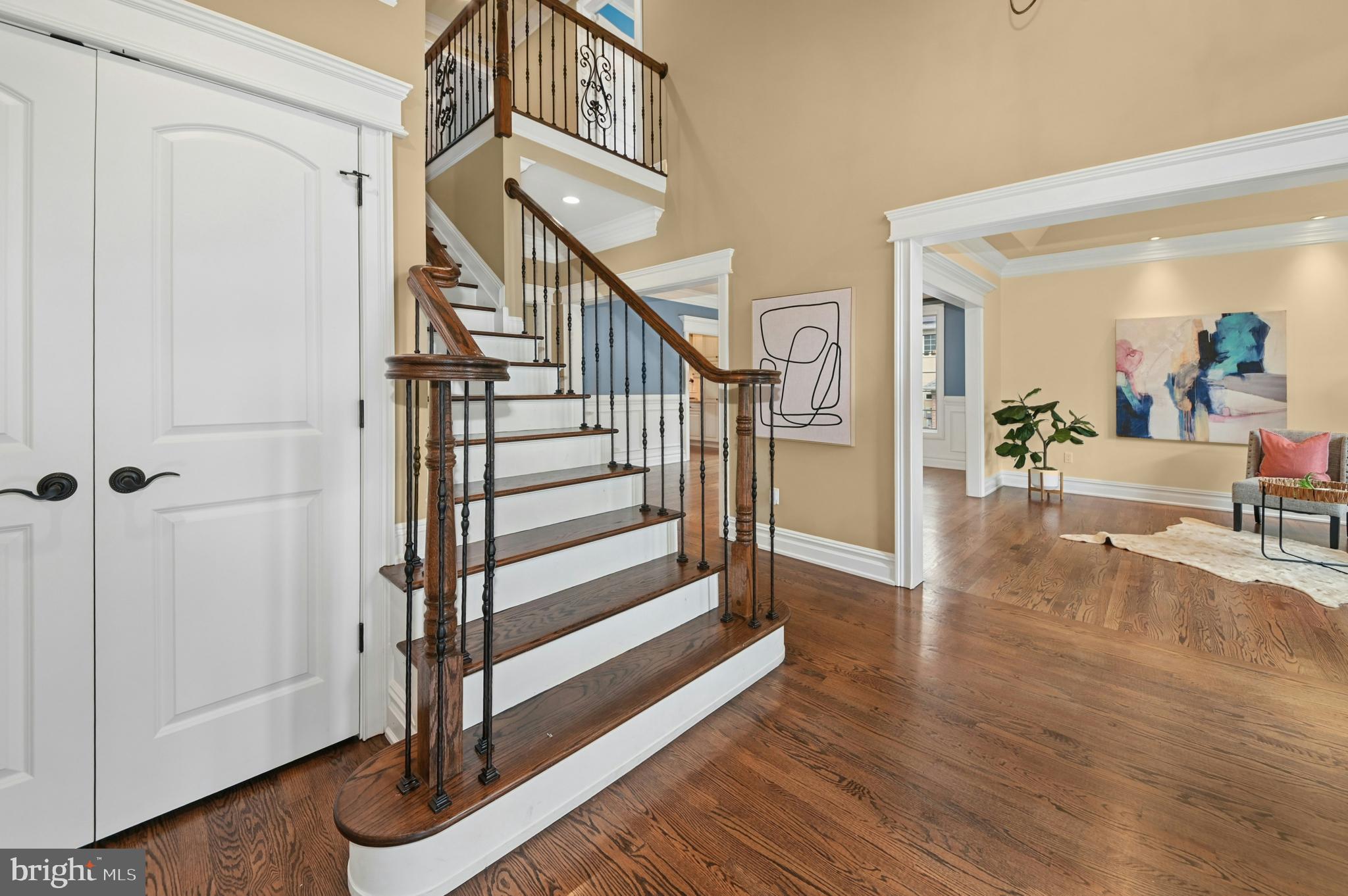 3735 W WASHINGTON STREET