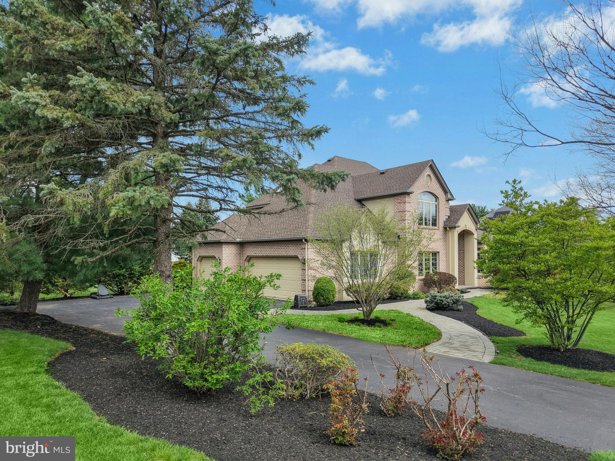 3735 W WASHINGTON STREET