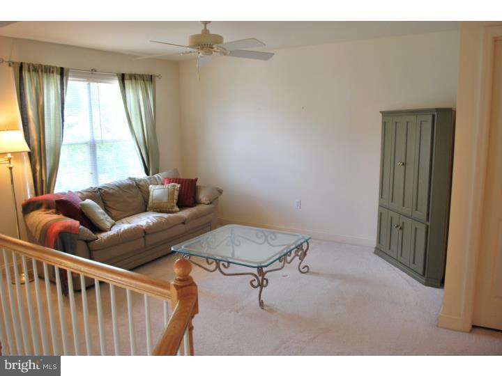 OAK HILL - Residential