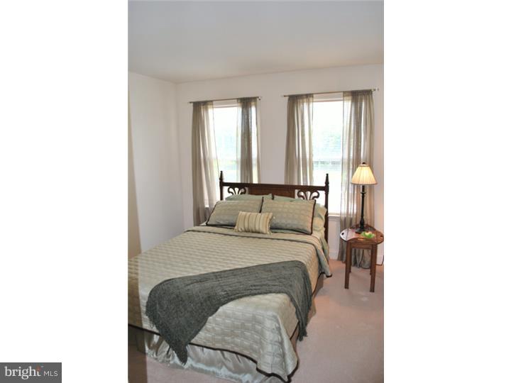 OAK HILL - Residential