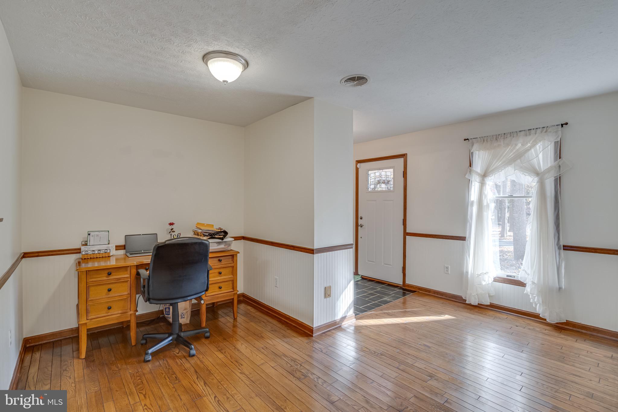 WOODBRIER MANOR - Residential