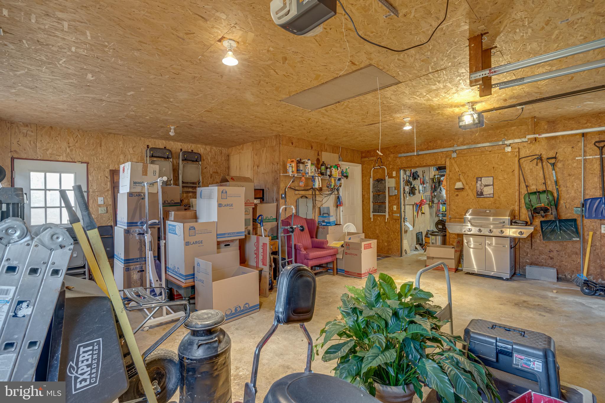 WOODBRIER MANOR - Residential