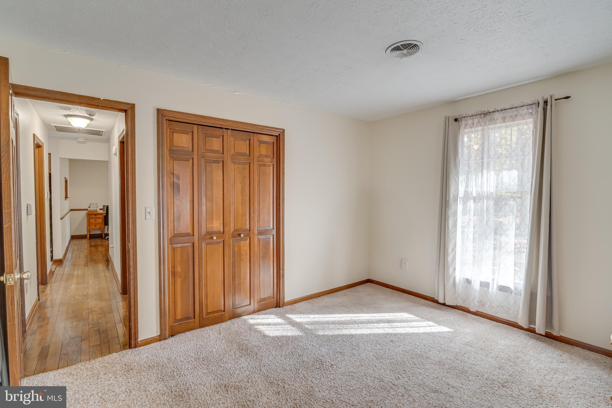 WOODBRIER MANOR - Residential