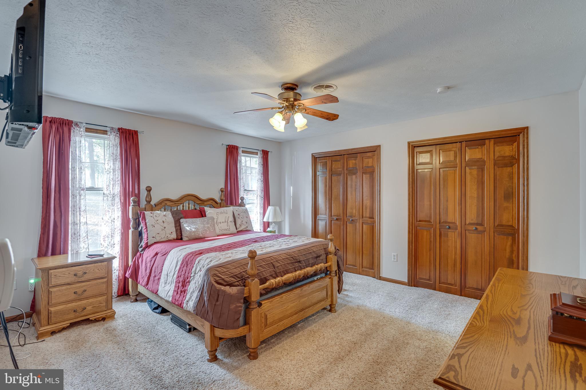 WOODBRIER MANOR - Residential