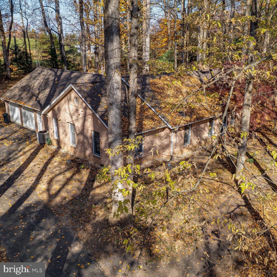 WOODBRIER MANOR - Residential