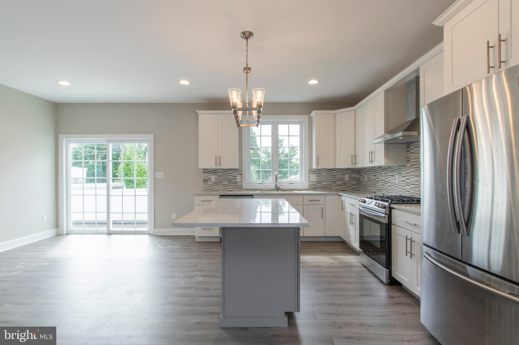 CONSHOHOCKEN - Residential