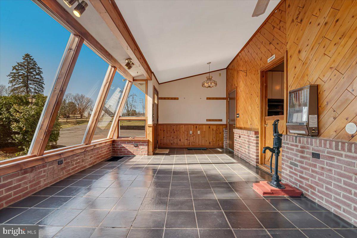 NONE AVAILALBE - Residential Lease